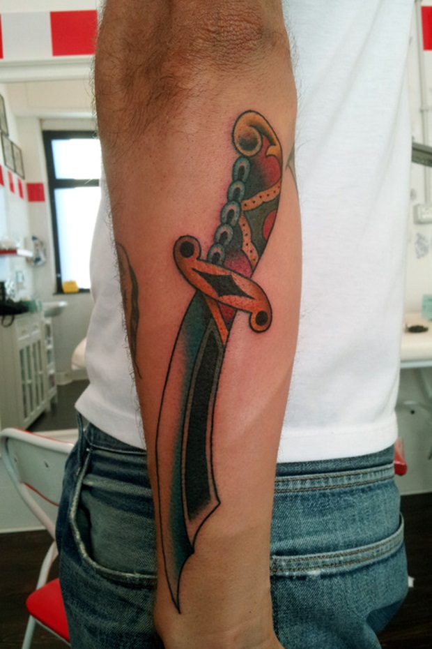 Weapon Tattoos (20)