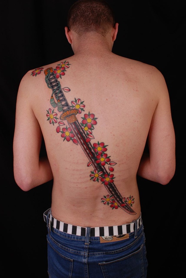 Weapon Tattoos (21)
