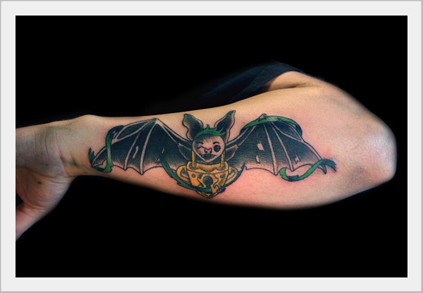 Bat Tattoo Designs (9)